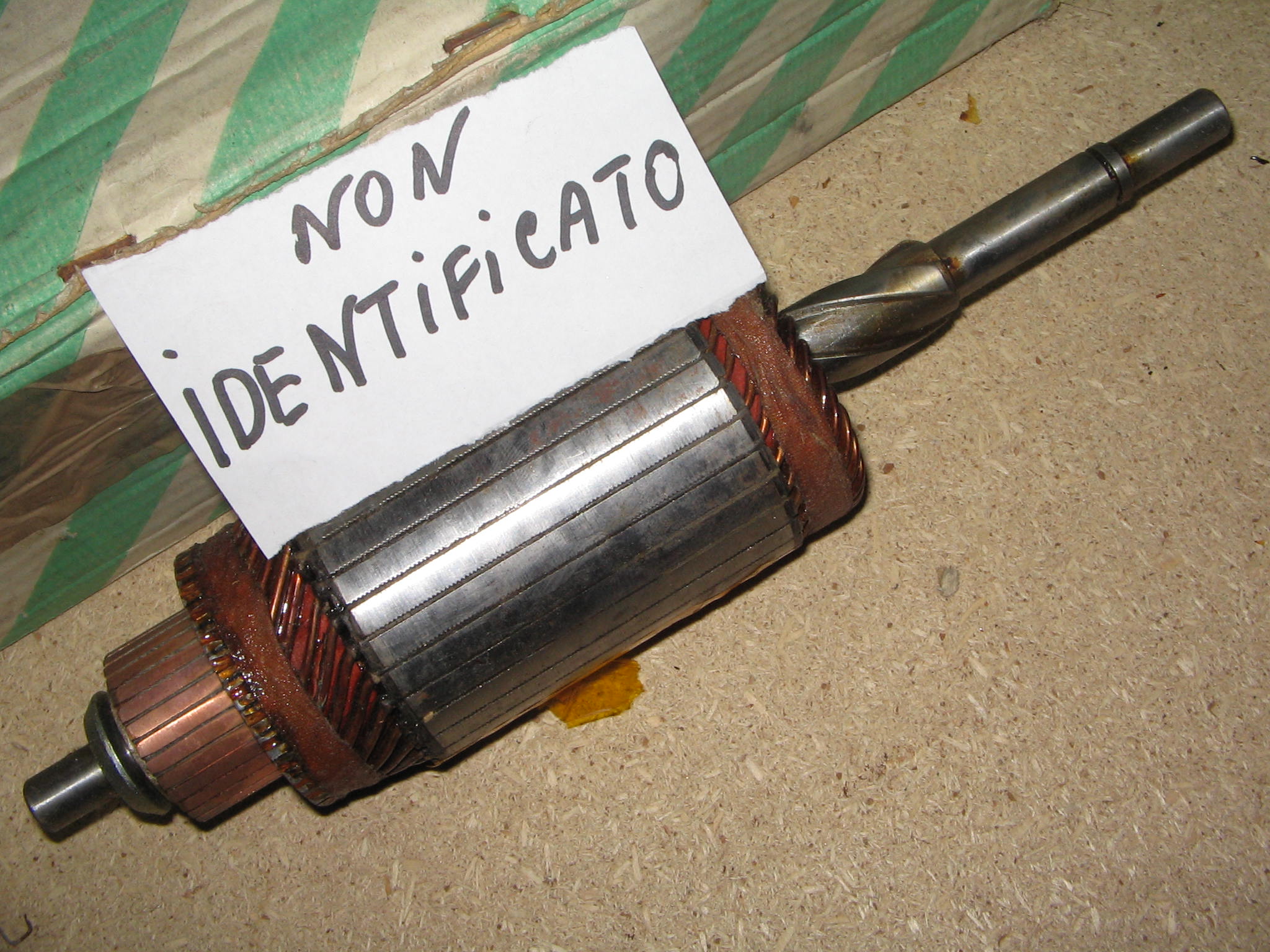INDOTTO NON IDENTIFICATO N. 1304